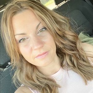 Meet your Posher, Tiffany